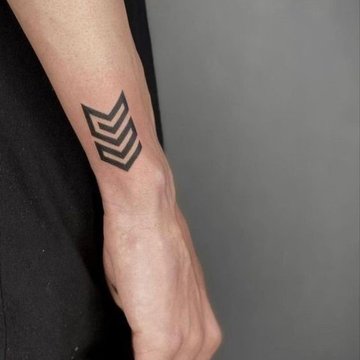 Мужские мини тату (5)