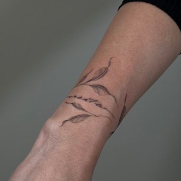 Тату на запястье (30)