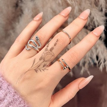 Женские тату на пальцах (23)