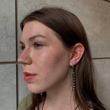 e794ad42-487e-4e7e-9a8b-8e53a3b7a67b